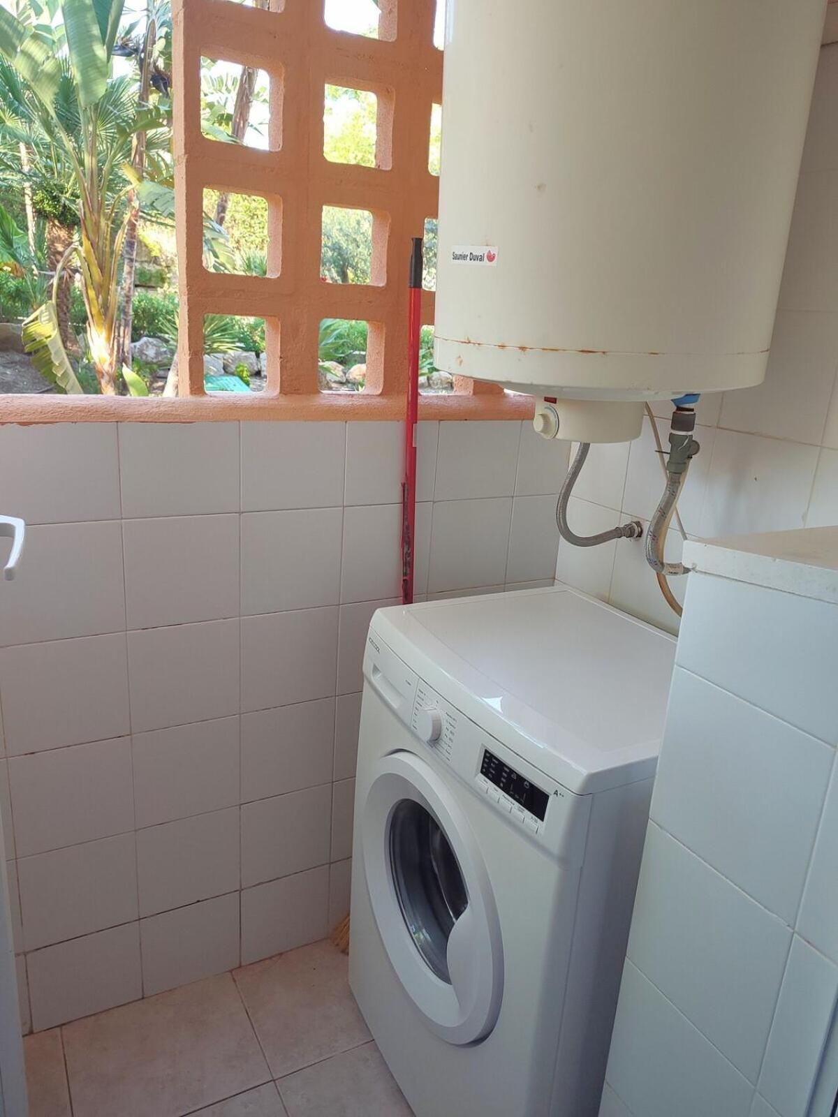 Casares Del Sol Apartment Екстериор снимка